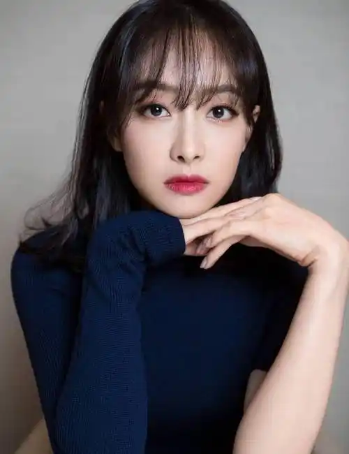 37岁宋茜,身材饱满性感韵味十足!