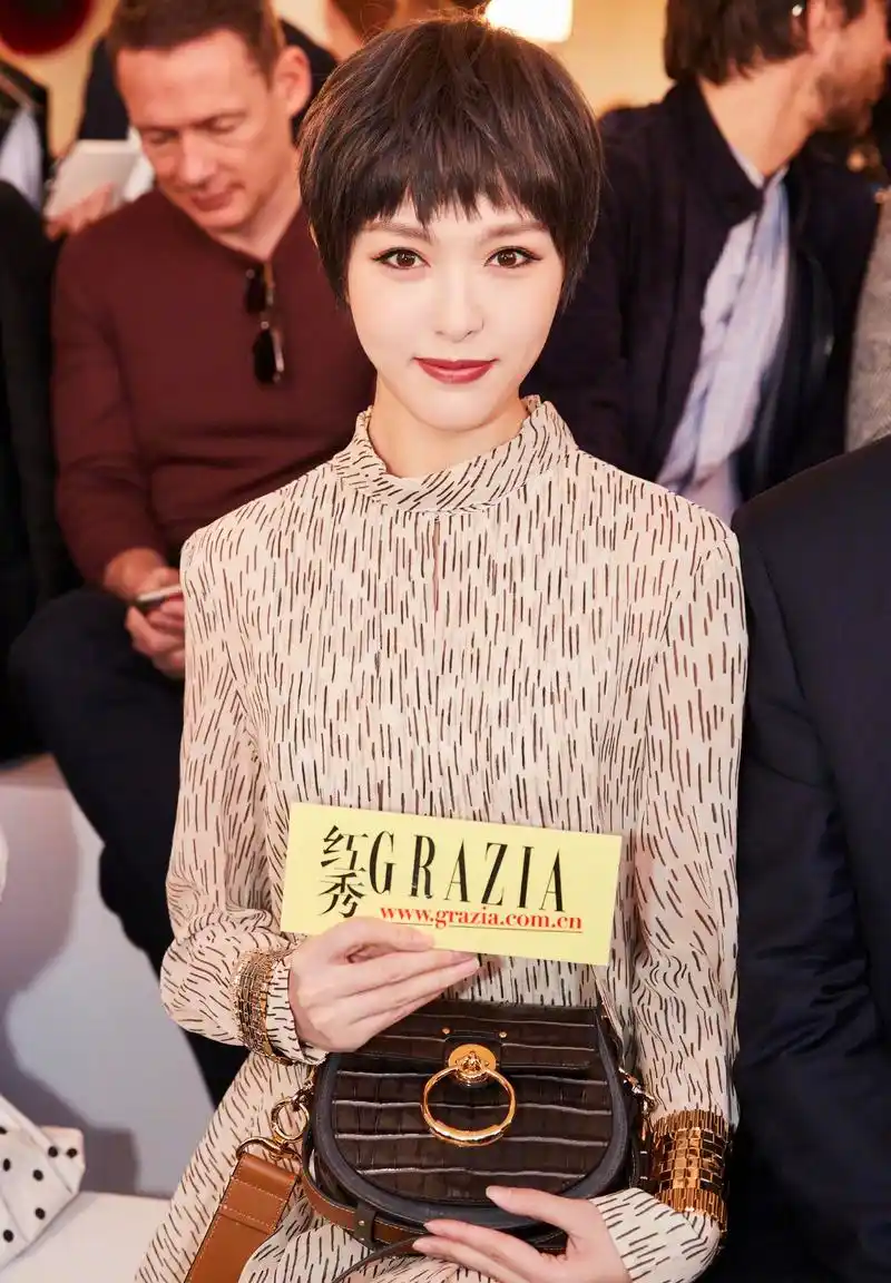 唐嫣短发造型被吐槽老气像大妈网友们只关心她何时结婚