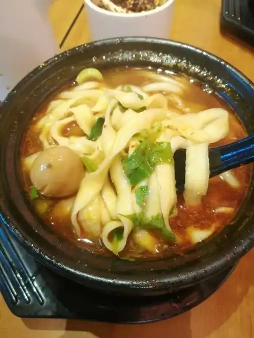 毕竟是土豆粉第一品牌,价格还算合理.人工房租成本太高.