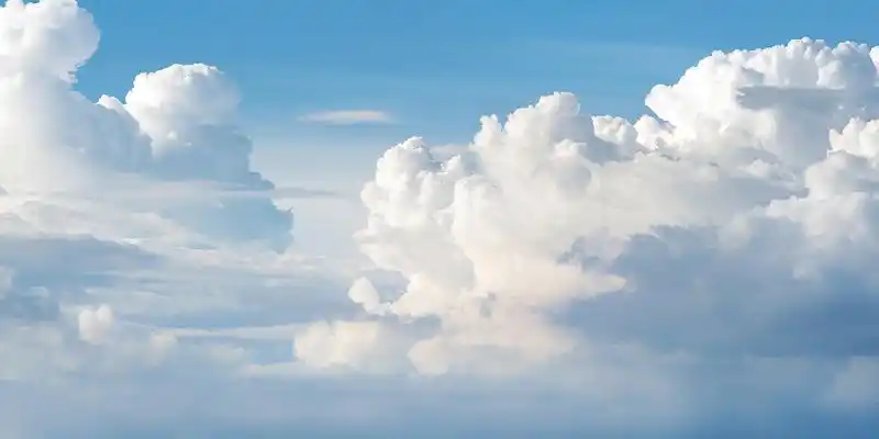 蓝色小清新唯美自然天空云朵展板背景