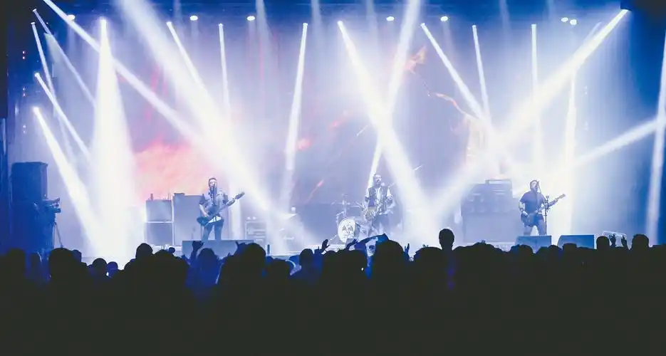 人声鼎沸的明星演唱乐会现场图片 明星,歌手,明星演唱会, _ 人声鼎沸