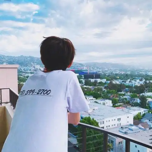 王源背影合集系列 宽阔背影安全感十足