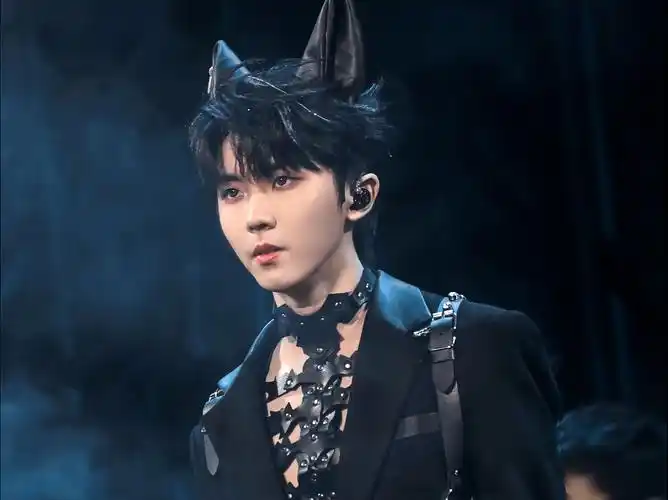 【马嘉祺】澳门四周年演唱会第二场直拍合集