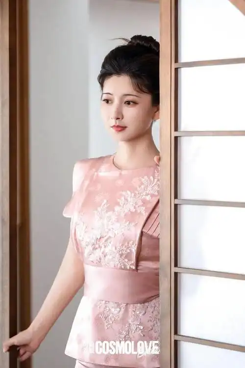 斓曦 | 生如夏花,斑斓若曦