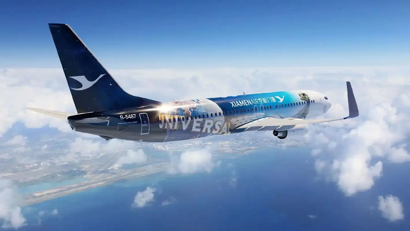 厦门航空波音737侏罗纪世界彩绘涂装.#飞友日常 #追飞机的 - 抖音