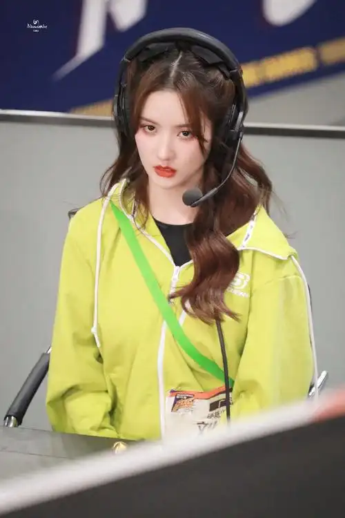 刘些宁射箭好美##刘些宁超新星运动会