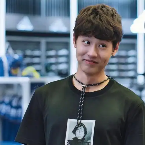 一整组爱的警报器修图