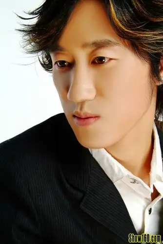 点击查看下一张 上传:张健 照片名:张健 说明:内地实力男歌手-张健