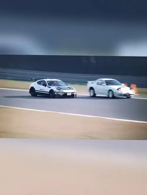 男人从未长大过,只是玩具变大了.头文字d ae86 漂移-度小视