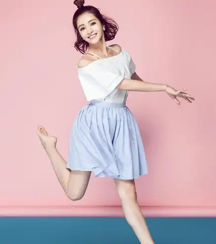 麦迪娜个人资料哪里人简介身高年龄三围图片