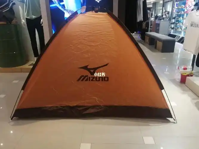 上下搭配(防晒服 短袖 裤子 跑鞋)下来差不多就能送你一顶便携式帐篷