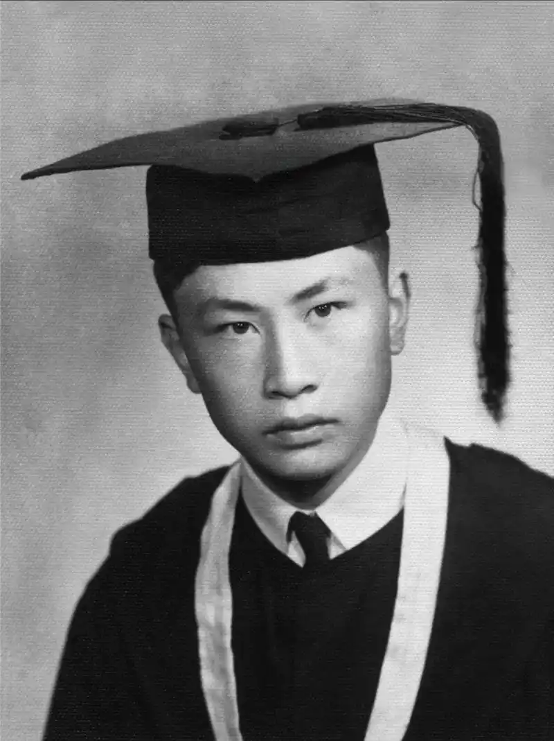 朱光亚在美国密歇根大学留学期间的博士学位照1950年8月20日,邓稼先获