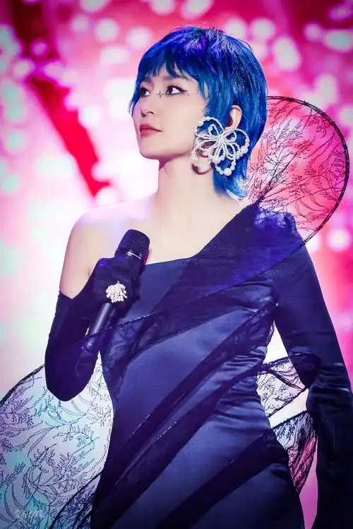 #周笔畅女大十八变巡回演唱会##周笔畅##周笔畅演唱会#