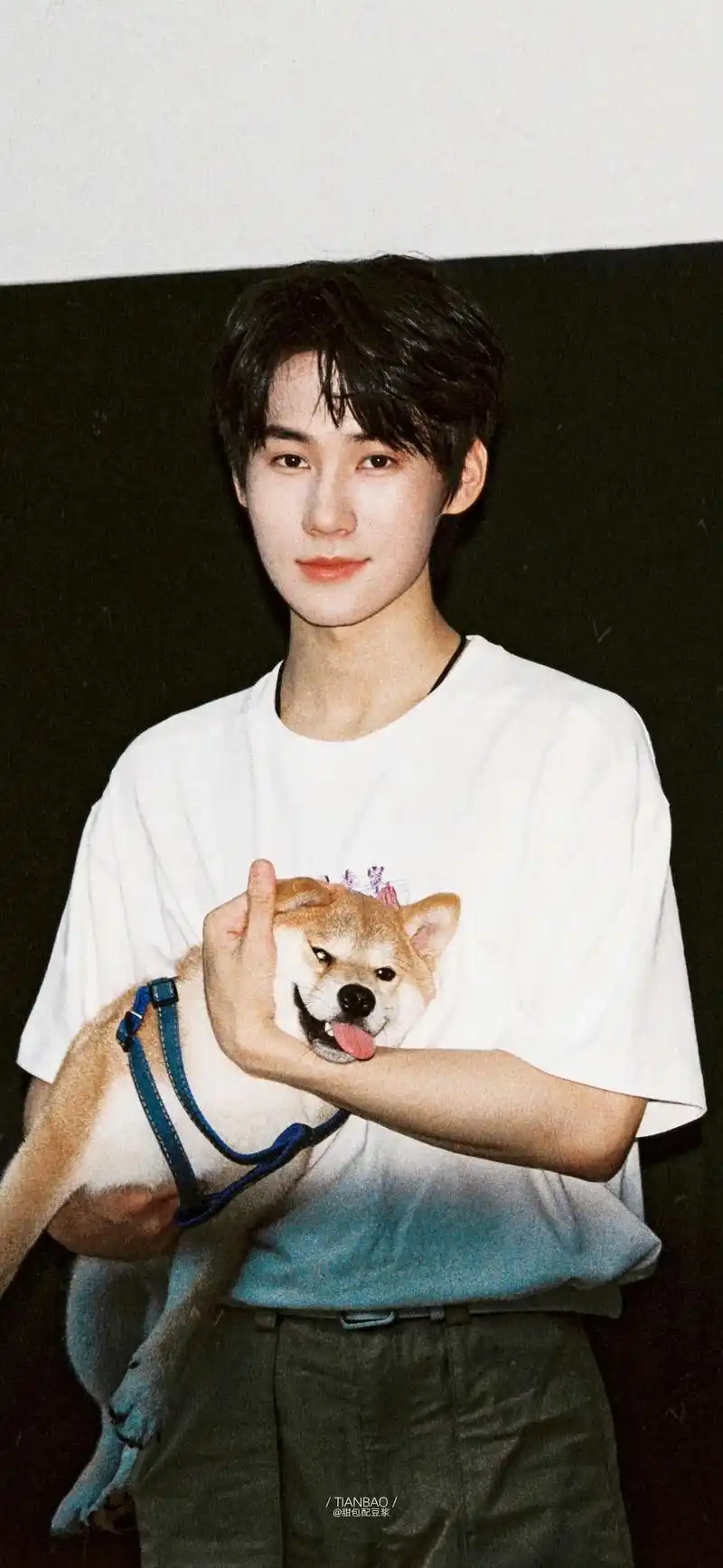 737373.#张真源 #张真源顶级浓颜ace #奔跑吧张真源 - 抖音