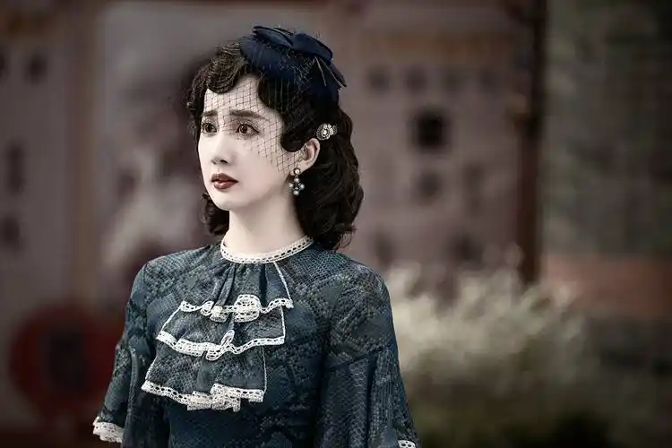 陈欣予《一见倾心》造型绝美 请保持民国look半永久_顾月霜_观众_网友