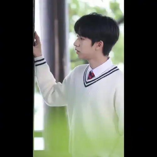 最新的video播放 00:00 00:16 00:16 为您推荐: 马嘉祺,丁程鑫,宋亚轩