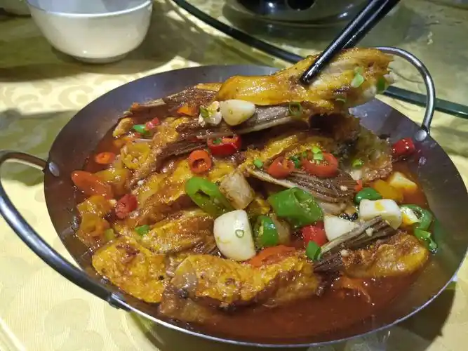 2020年新的一年钟声即将响起,谈家小镇菜品隆重推出新的热浪,欢迎新老