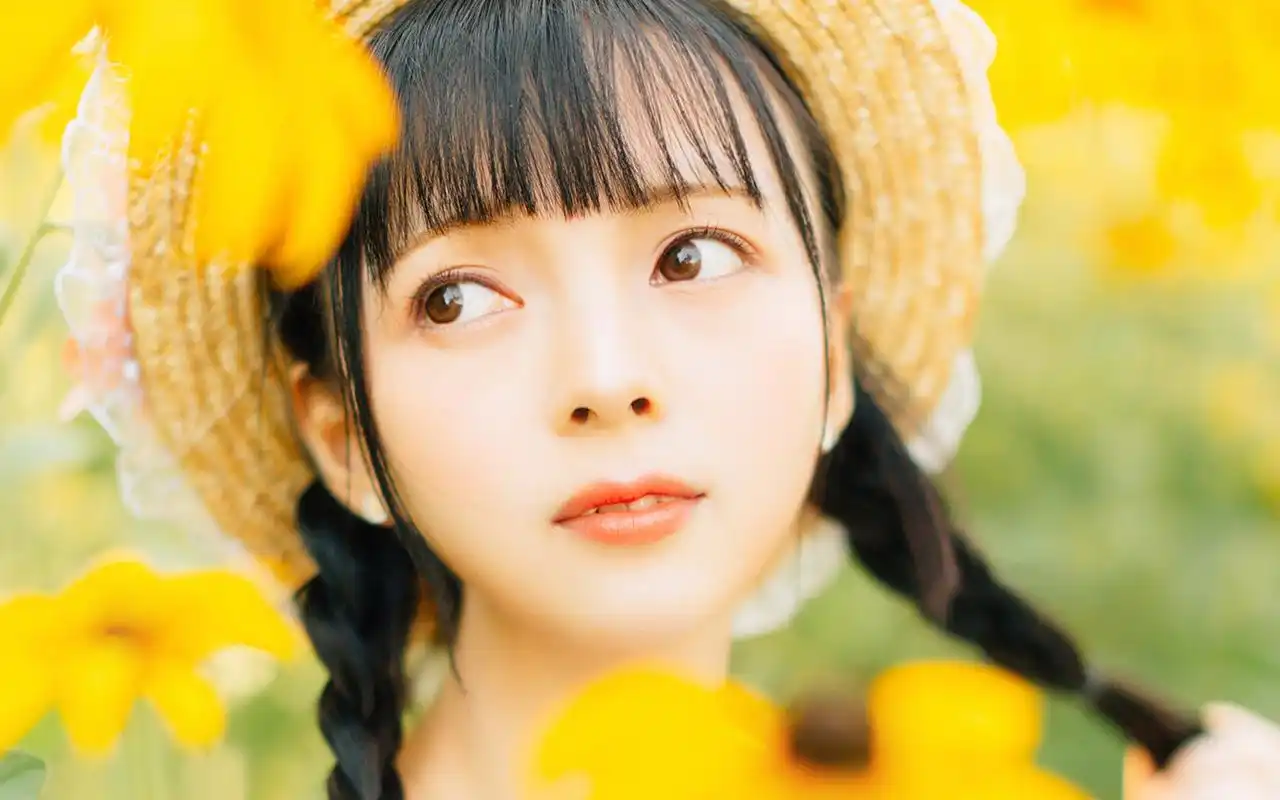 清纯美女田园唯美写真图片桌面壁纸