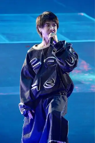 华晨宇 2016火星演唱会 深圳场 高清壁纸