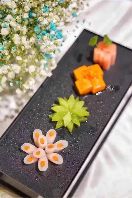 璞月中华意境菜夏季新菜单的评测共10道