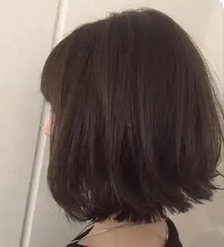 适合头顶头发少的女士发型