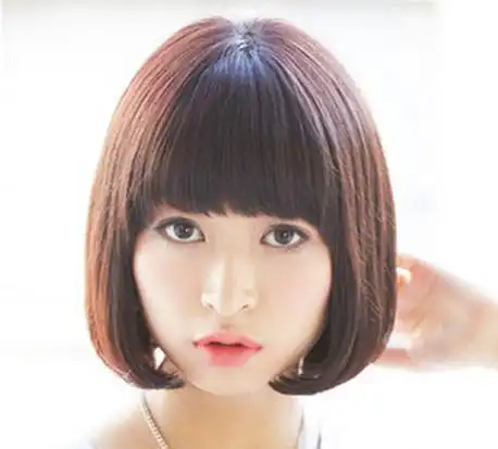 齐刘海波波头 内扣发型设计瞬间将小圆脸编成可爱小脸,直发刘海突出