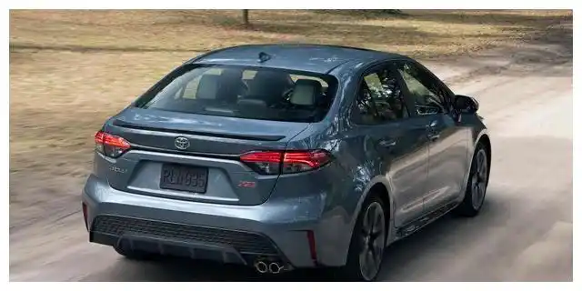 新款卡罗拉首次亮相,战斗气息提升明显,网友:这颜值太酷了!