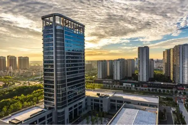 集行政,商业,教育为一体的新阜宁中心