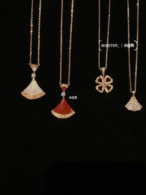 宝格丽小扇子项链