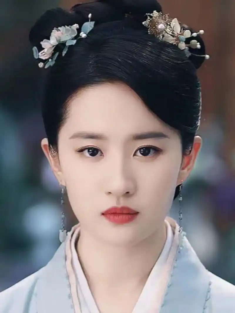 不得不说,刘亦菲这个正脸真的标致#刘亦菲# #神仙姐姐刘亦菲