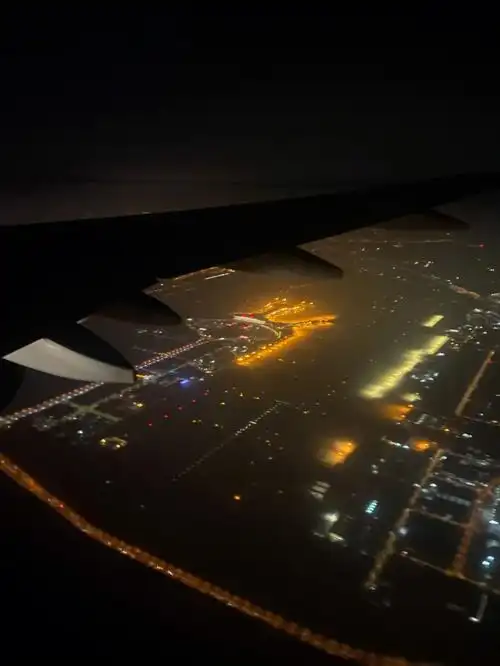 从白天飞到黑夜