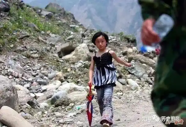 汶川地震15周年:100张照片,100个让人泪流满面的瞬间 - 知乎