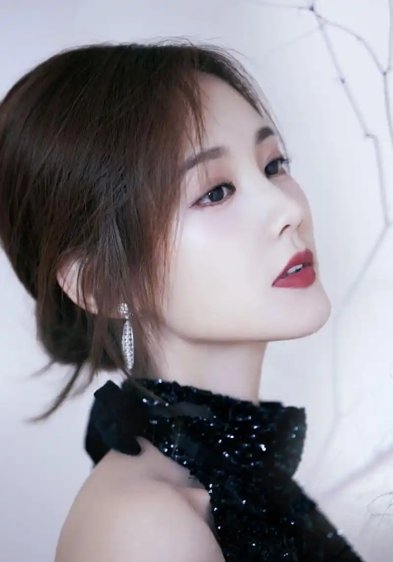 李一桐高清壁纸头像(四)[心]