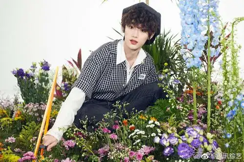 丁程鑫[超话]# @时代少年团-丁程鑫