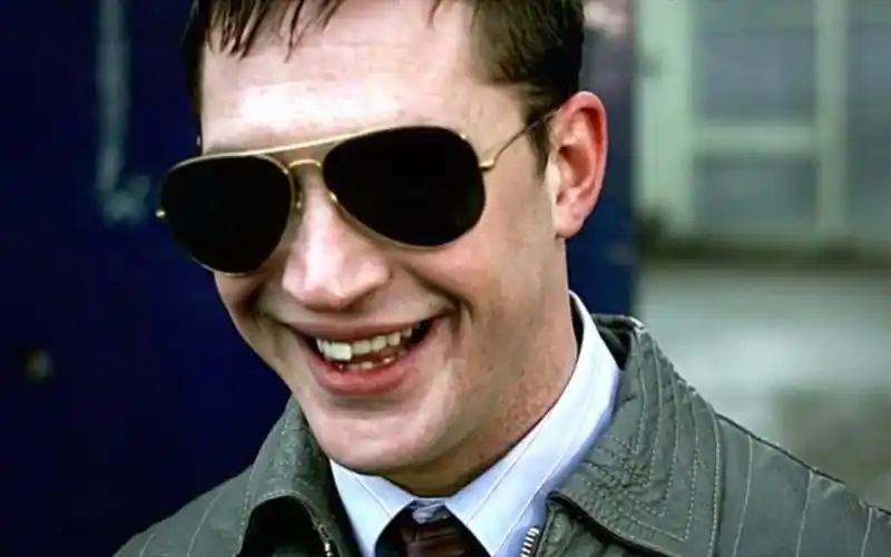 汤哥一笑,生死难料!