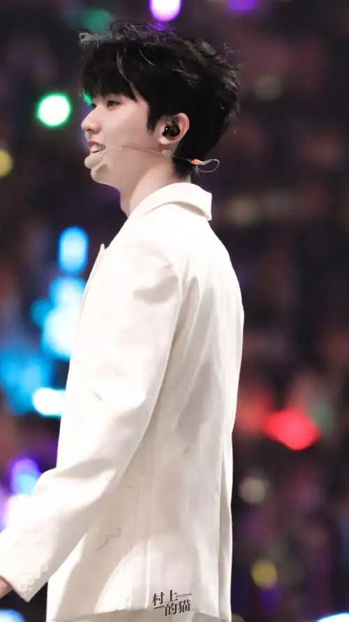 看点好的 马嘉祺名品侧颜谁比得了呢#马嘉祺这是我的岛