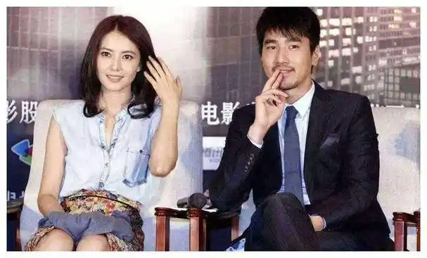 国民女神高圆圆与赵又廷甜蜜亲吻尽展神仙眷侣风采