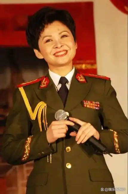 董文华:我这辈子最幸运的事情,就是遇到了为自己牺牲事业的丈夫