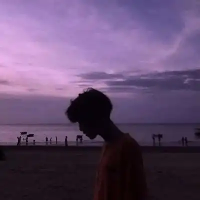 男生背影伤感头像