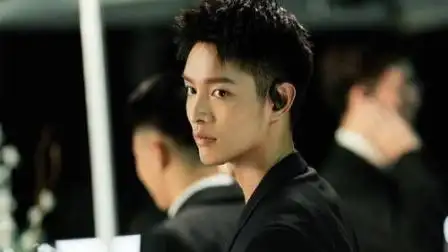 他在逆光中告白:曹佑宁撩妹,霸道强势!