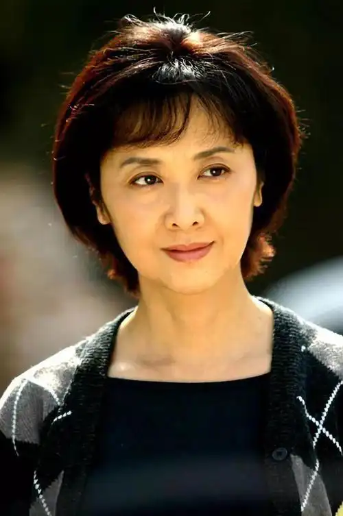 65岁龚雪近照曝光她曾是八十年代第一美女最当红远嫁美国