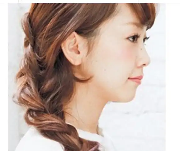 带辫子的女生马尾发型扎发效果图_马尾辫发型_西子美发网