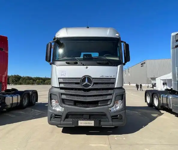 家家新闻#【国产奔驰重卡阿克托斯将于12月10日上市】日前,我们从