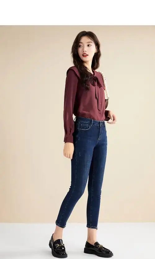 秋水伊人2020年冬季新品女装时尚休闲深色高腰修身牛仔铅笔裤女 牛仔