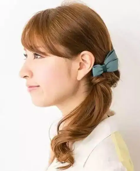 扎低马尾怎么扎好看,马尾怎么扎好看,高马尾怎么扎好看又简单学生