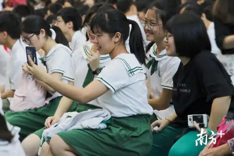 广州市培英中学140周年啦附属小学和幼儿园今年将招生开学