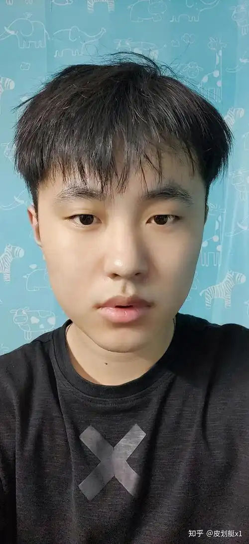 一加7pro原生无美颜照片首先是面部护肤(一天两次,一次大约2分钟,一个