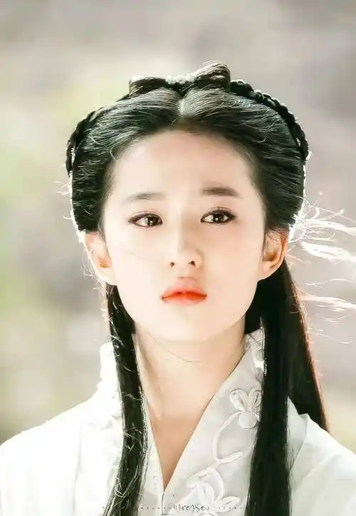 原创别再吹刘亦菲的颜值了她的过往可真不少