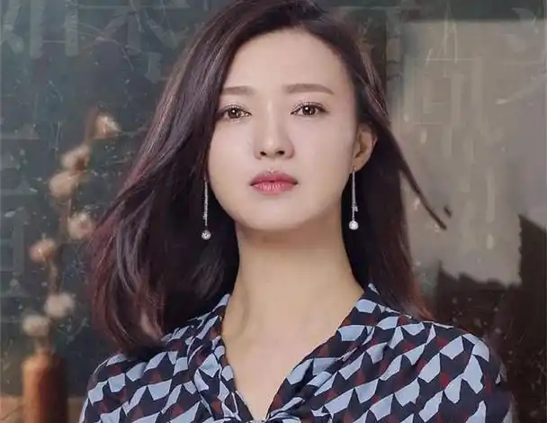 演员傅晶-李小晚扮演者傅晶 - 0319娱乐网