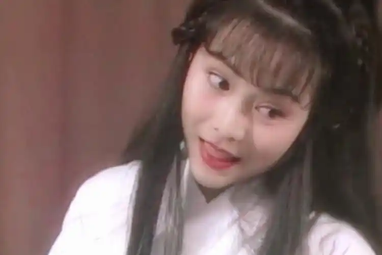 蔡少芬牛夫人没有说谎年轻的时候的确是小甜甜